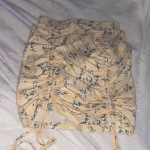 size small skirt. can pull the straps and adjust length